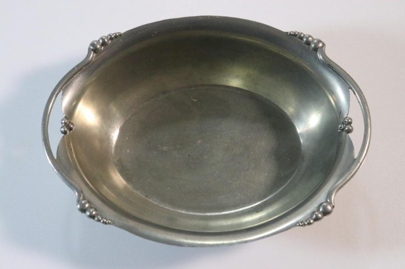 Serveringsskål i metall