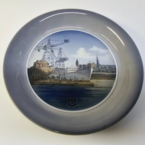 Royal Copenhagen tallrik – "Helsingør Værft" – 21,5 cm i diameter
