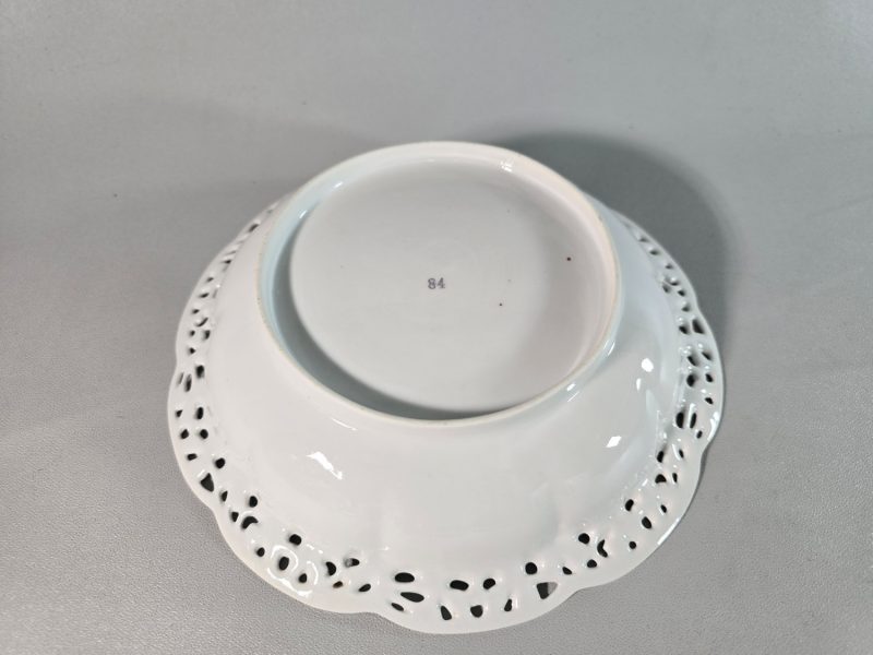 Retro Fruktskål – Antik Charm från 1900-talet