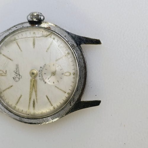 Klassisk Bifora armbandsklocka – Tidlös design och retro charm