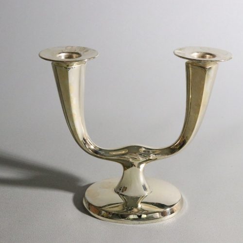 Elegant Ljusstake från WMF – Dubbelarmad Design i Klassisk Stil