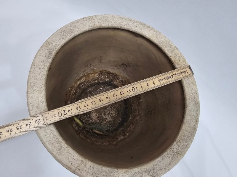 Unik Keramisk Kruka med Bladmönster, D 23,5cm