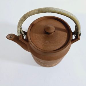 TEKANNA, lergods, terrakotta, orientalisk