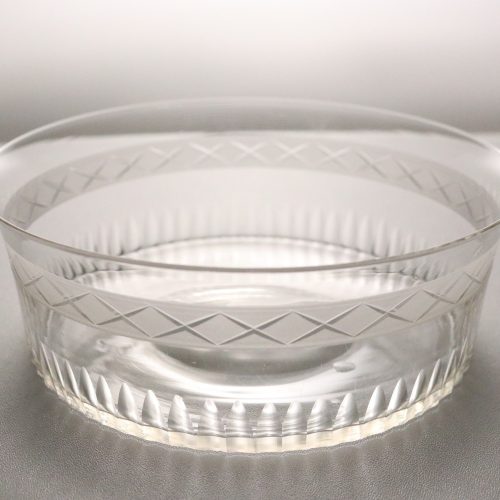 Vacker glasskål, 17cm