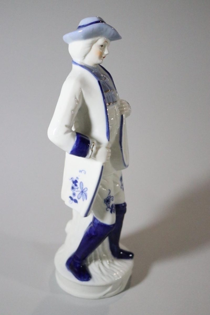 PORSLINSFIGUR. Barockstil, möjligen Tyskland