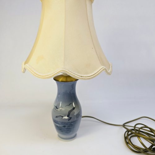 Bordslampa från Royal Copenhagen – Elegant dansk design