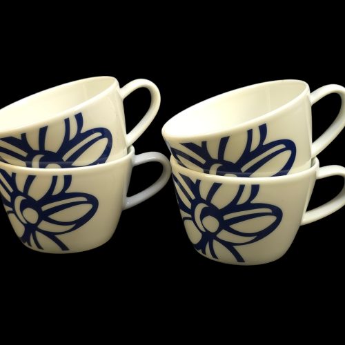 Set med 4 vintagekoppar från Rörstrand – tidlös svensk design