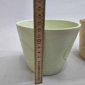 Ett par pastell-färgade blomkrukor RA Collection 15cm