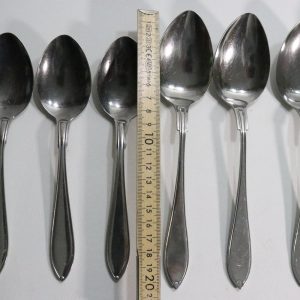 Elegant Set of 8 Vintage Stainless Steel skedar