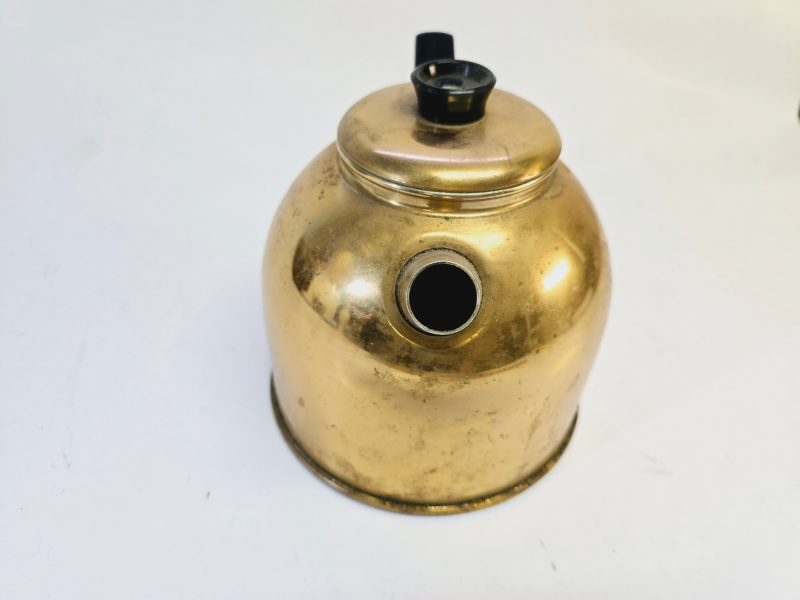 Vintage Mässingskittel från SIGNAL – Retro Skönhet med Skandinavisk Kvalitet