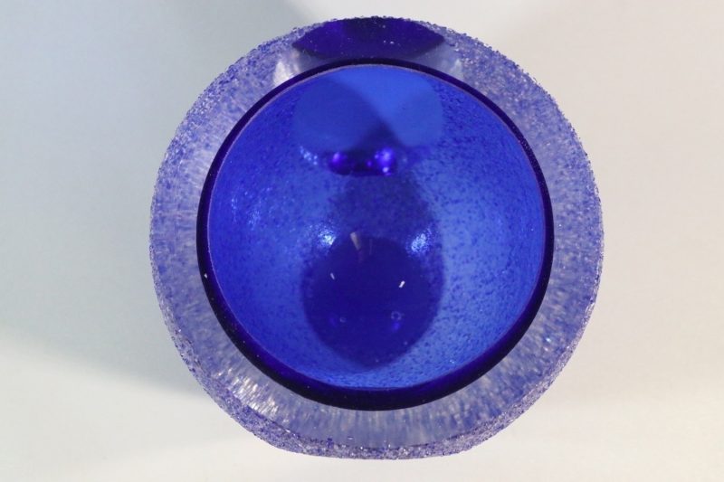 Skål av konstglas. Vintage Glaskonst, Ljuslykta, "Galaxy Sandy"