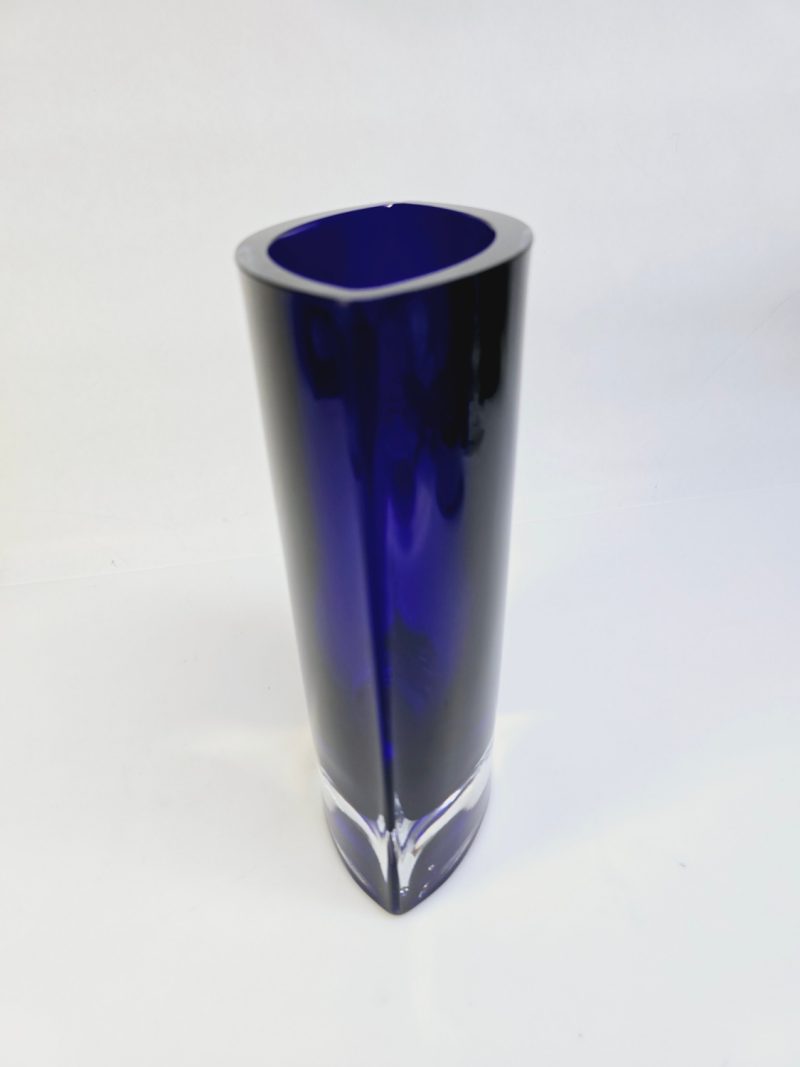Elegant Blå Glasvas – Skandinavisk Design