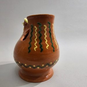 Vas i form av höna, glaserad lergods, Allmoge,  Kullabygdens Keramik - Höganäs