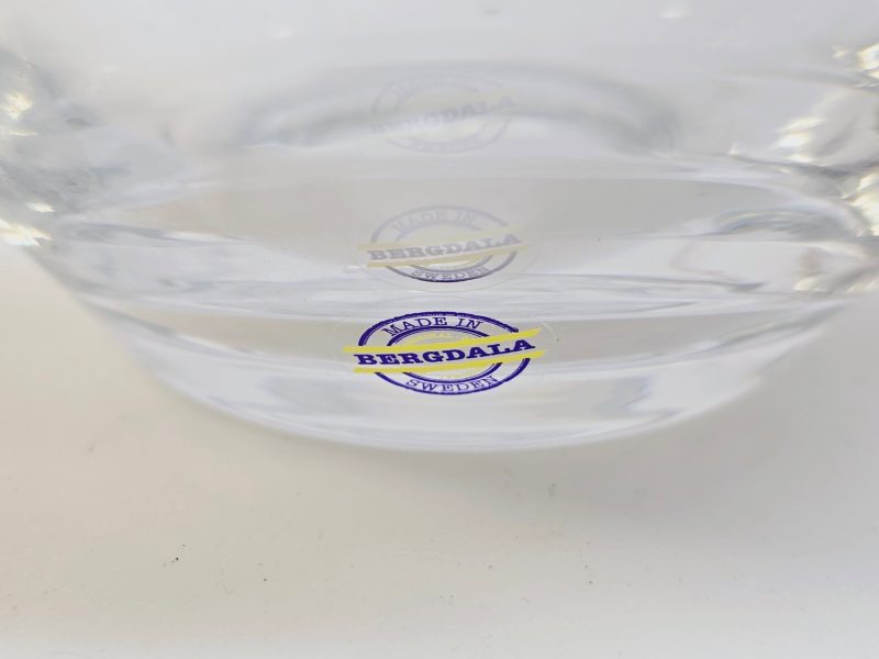 Elegant Bergdala-vas med handmålat mönster, 15,5 cm