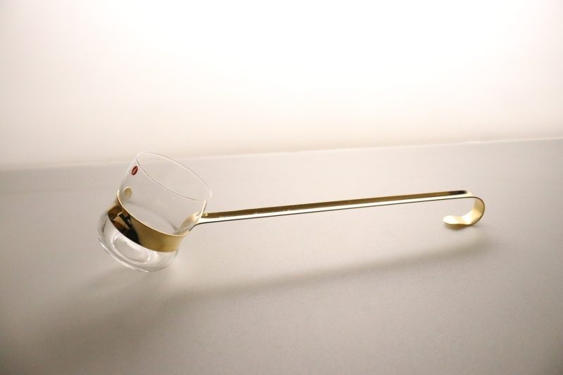 Slev iittala ”Paula” Design Jorma Vennola Ahlström Finland guldfärgad