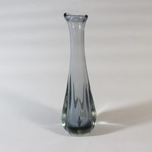 Hundbensvas, färgat glas, 24cm
