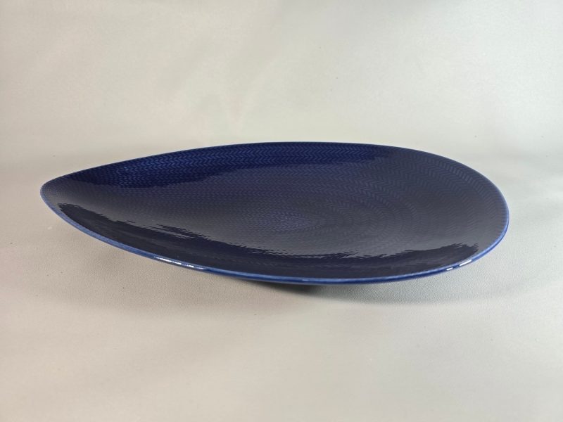 Äggformat fat, 40cm, Hertha Bengtson – Blå Eld från Rörstrand - 532