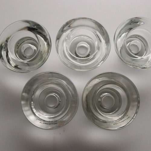 Set med eleganta glasljusstakar – designade av K. Hagberg och M. Hagberg