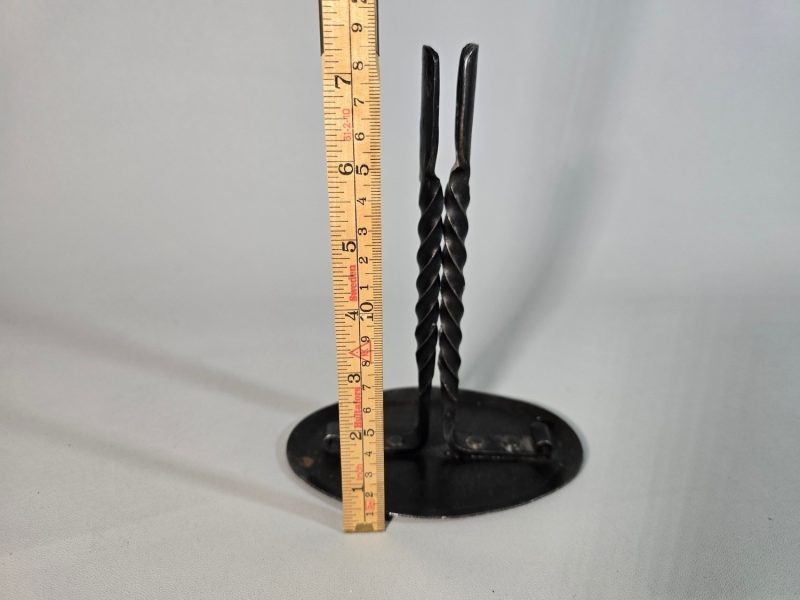 LJUSSTAKE, smide, spiralvriden dekor, höjd 18,5 cm