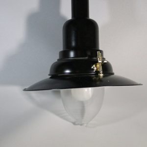 Kökslampa, industriell design, gjord av metall och glas "OTTAVA"