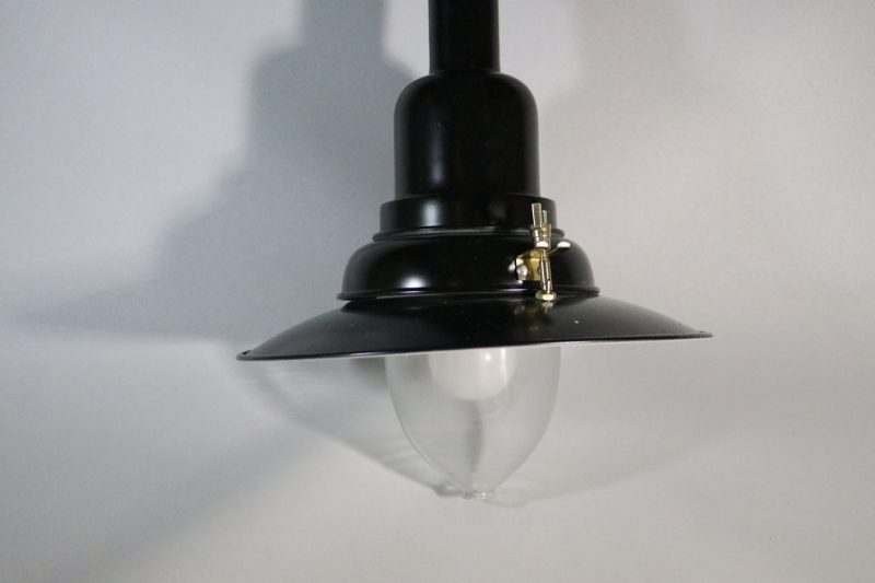 Kökslampa, industriell design, gjord av metall och glas "OTTAVA"