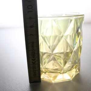 Elegant Glas med Kristalliknande Mönster – Perfekt för Samlingen