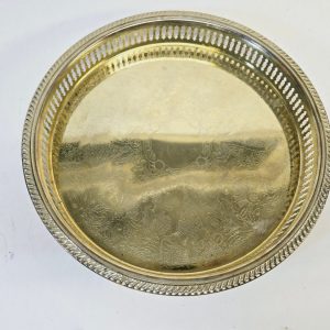 Elegant Bricka – 24k Guldplätering, 24 cm