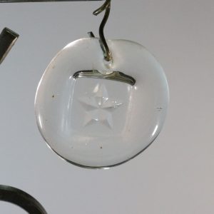 Golvljusstake, metall med glasprydnader- 78cm