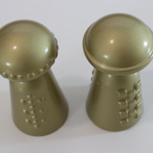 2 figuriner, IKEA dekoration "KUNGÖRA" 2017