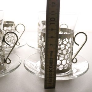Exklusiv Glasservis - Elegans och Funktionalitet i Perfekt Harmoni!
