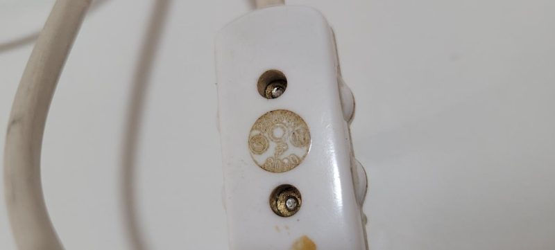 Bordslampa, Alabaster med blå skärm