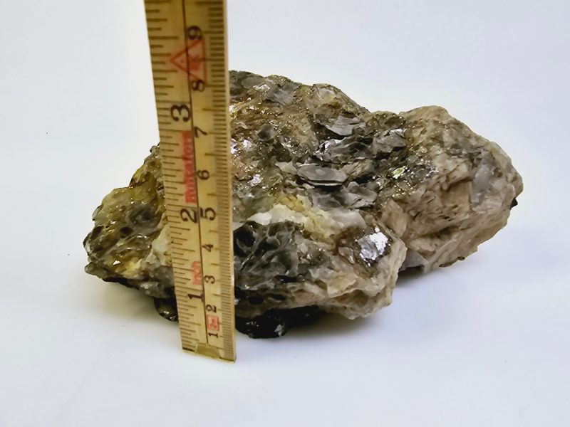 Fascinerande glimmer- och kvartssten – en naturlig skatt!