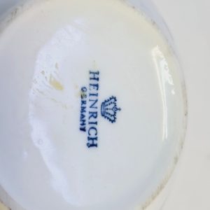 Elegant klotformad vas från Heinrich – Blommigt porslin från Tyskland