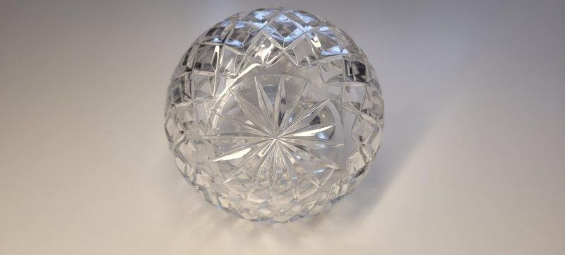Karaff troligen kristall