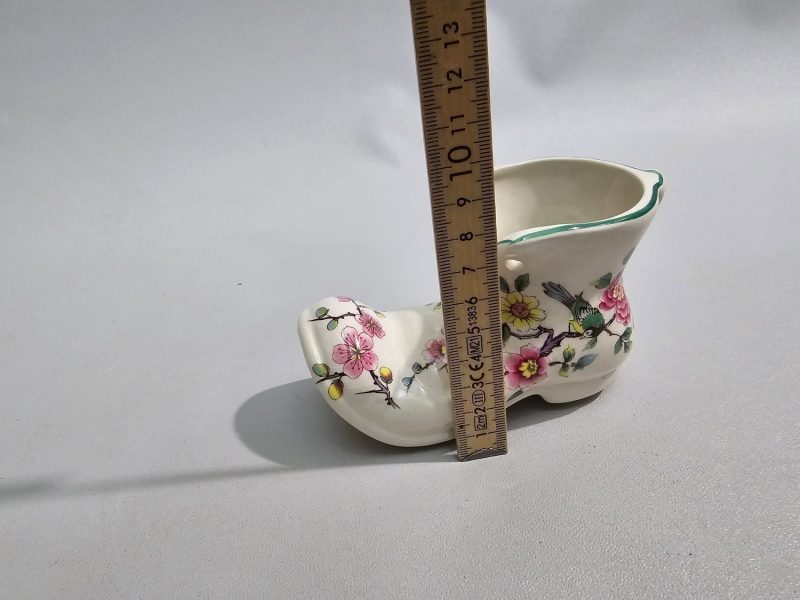 Sko i porslin - Old Foley Chinese Rose - England