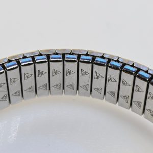 Eterna vintage damklocka i klassisk design