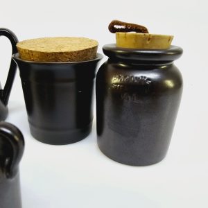 Charmigt vintage-set från Höganäs Keramik – unikt och tidlöst!