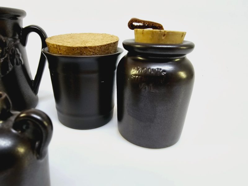 Charmigt vintage-set från Höganäs Keramik – unikt och tidlöst!