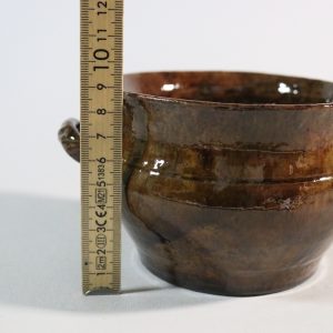 Äldre keramikkruka - Krus - troligen 1800-tal - Brun - Höjd ca 9cm