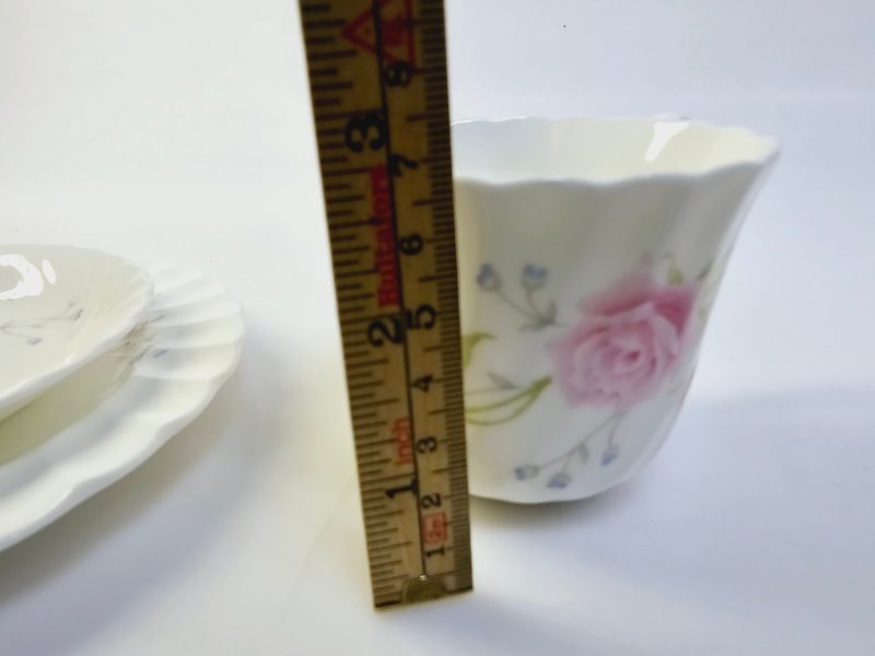 Rosa Florantes tekopp med fat från Yamaka Japan