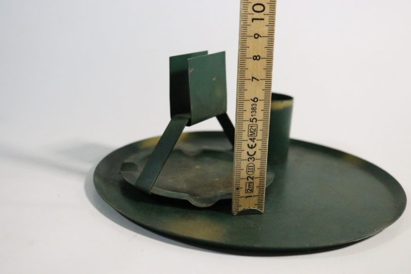 Vintage Ljusstake i Metall – Grön Patina, 19 cm i Diameter