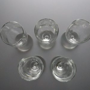5st Eleganta Champagneglas – Tidlös Design i Kristallklart Glas