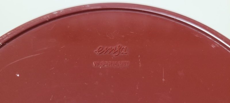 Kanna, Retro bringade. Emsa. Röd med vita hjärtan. 15 cm W.Germany