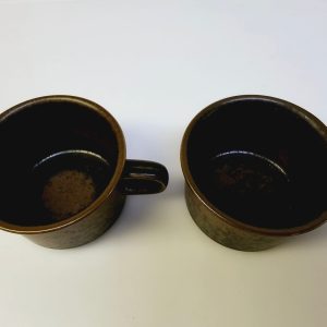 Vackra Arabia-muggar i klassisk design – Vintage från Finland