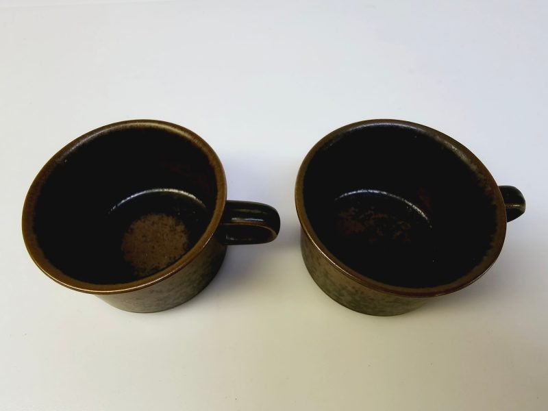 Vackra Arabia-muggar i klassisk design – Vintage från Finland