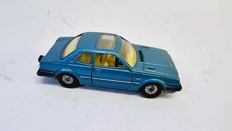 Klassisk Corgi Honda Prelude – Vintage Modellsamlarens Dröm