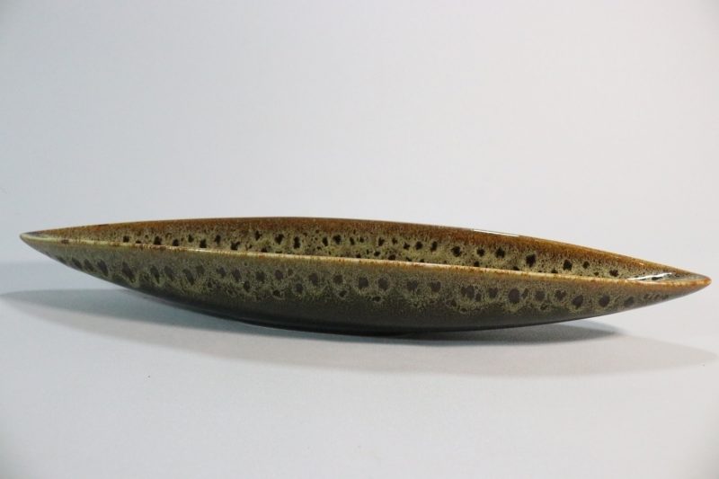 Långt fat i keramik - Olivfat brun. SIA Collection 45cm