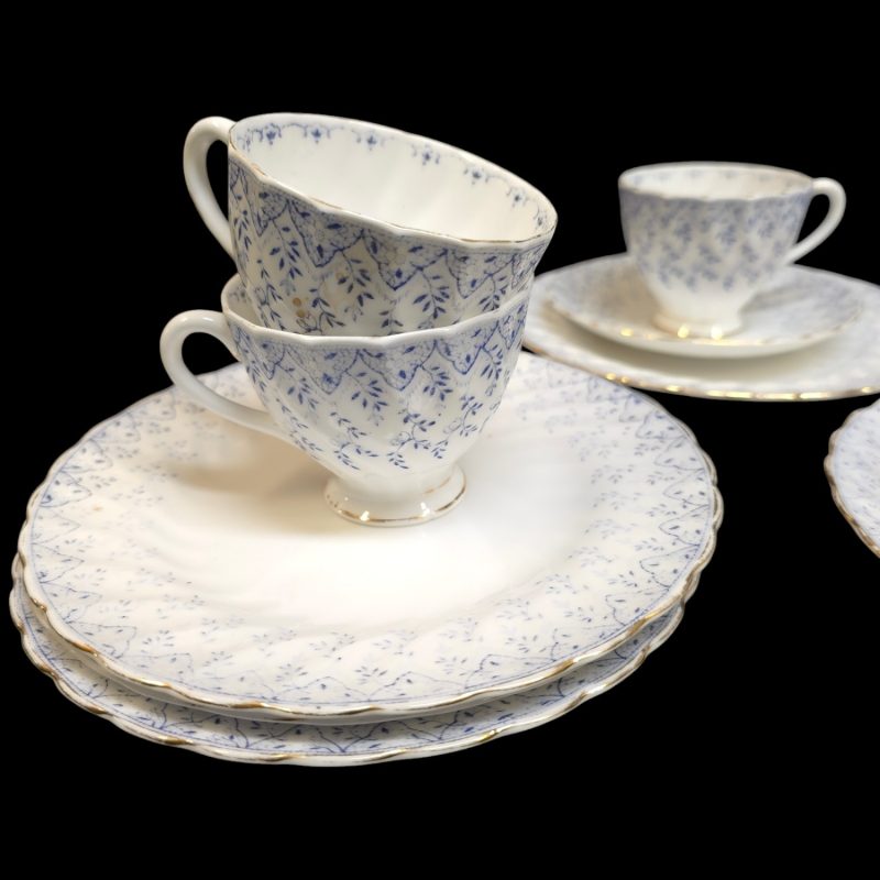 Elegant Teservis från Tuscan Fine English Bone China – För en Ljuvlig Servering