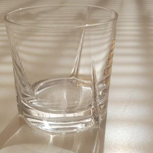 Glas, 2st