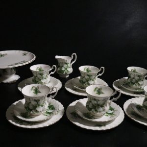 Rosenthal Molière serveringsskål – Elegant porslin med blommotiv